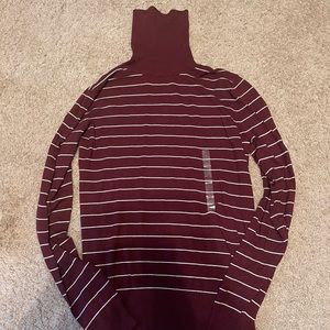 Ann Taylor Striped Turtleneck Sweater Size M BNWT